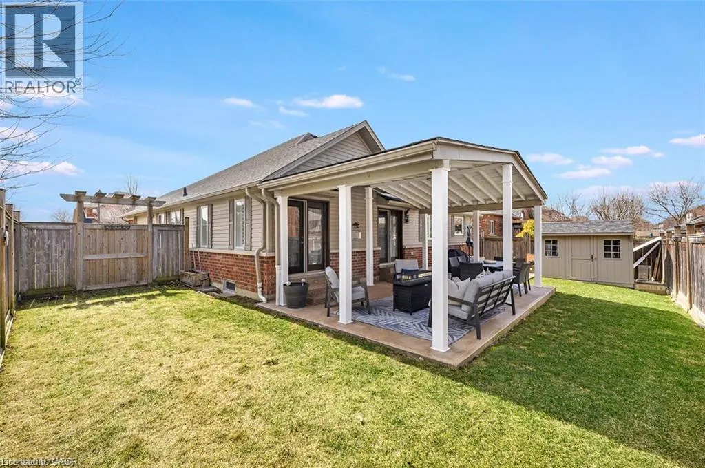 27 CARVER Drive