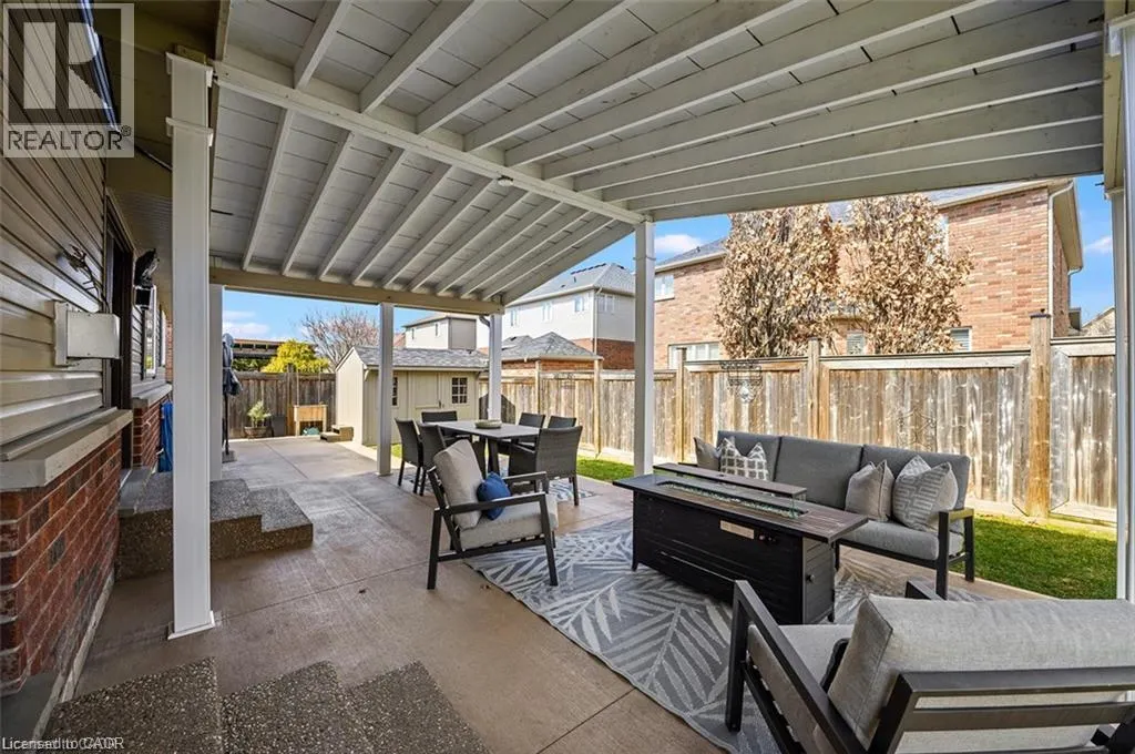 27 CARVER Drive