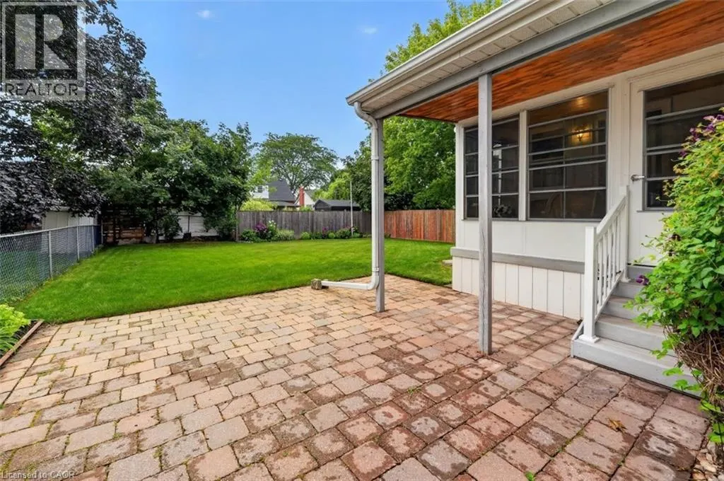 23 LAKEVIEW Avenue