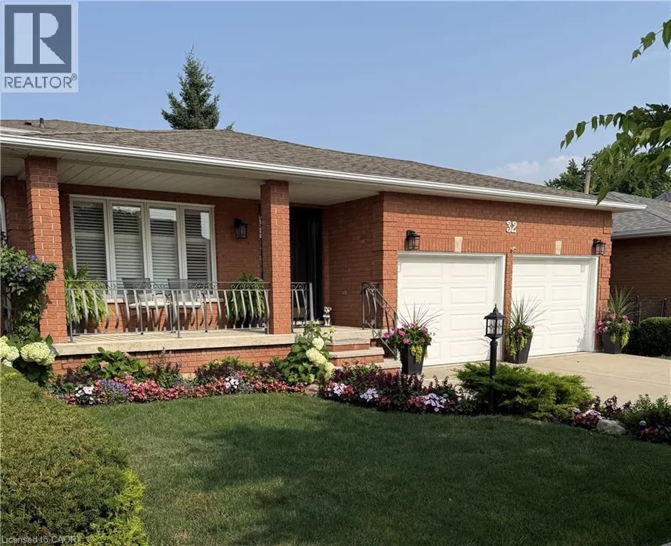 32 HIGHBURY Drive