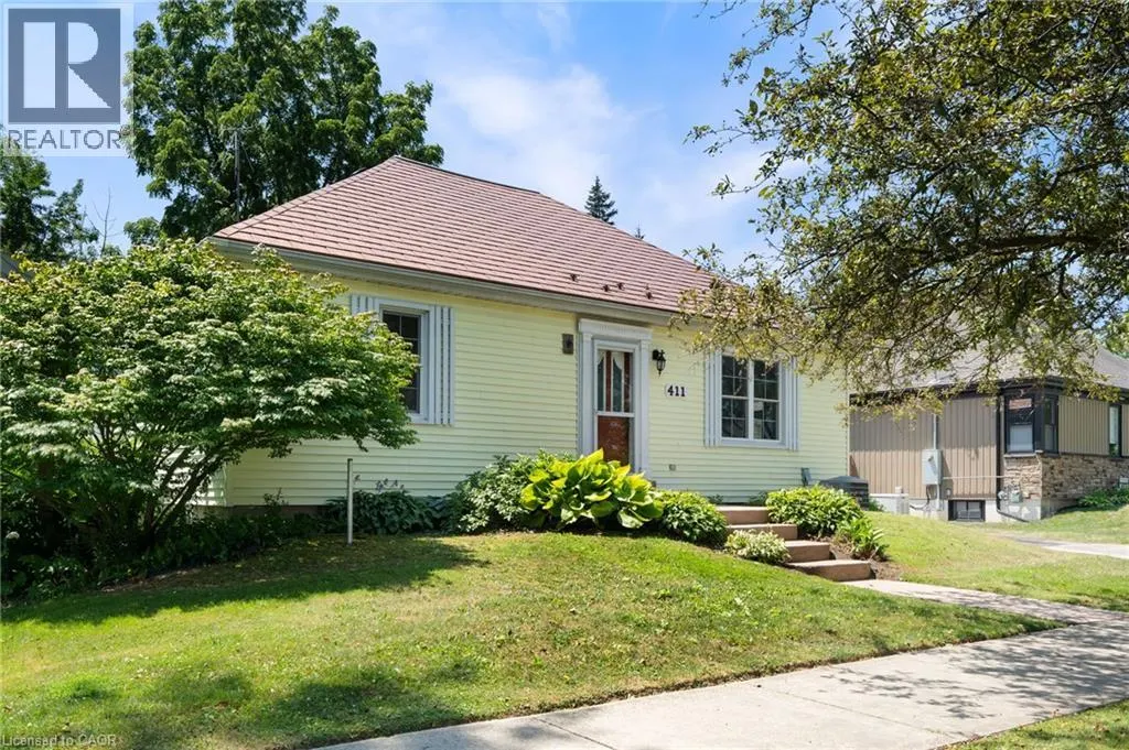 411 ST ANDREW Street