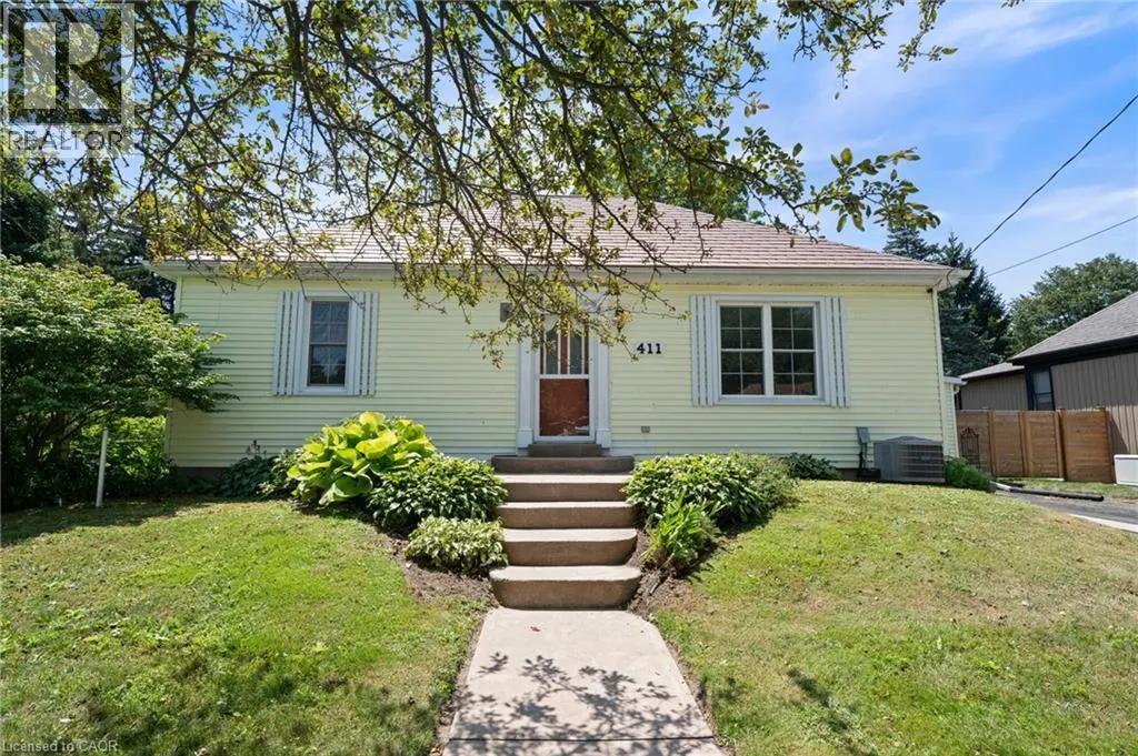 411 ST ANDREW Street