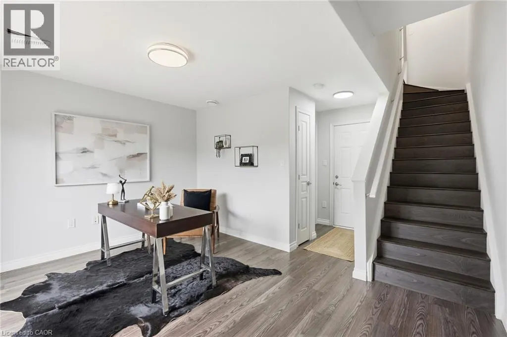 31 EDENROCK Drive