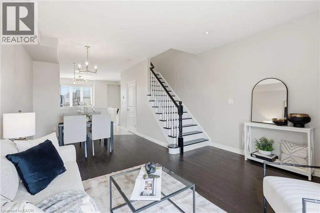 31 EDENROCK Drive