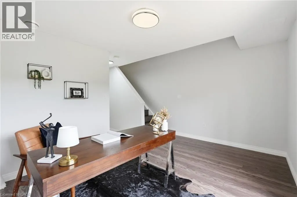 31 EDENROCK Drive