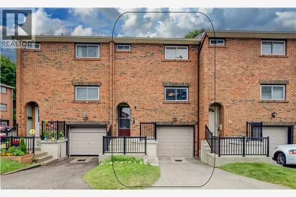 201 SILVERCREEK Pathway N Unit# 14