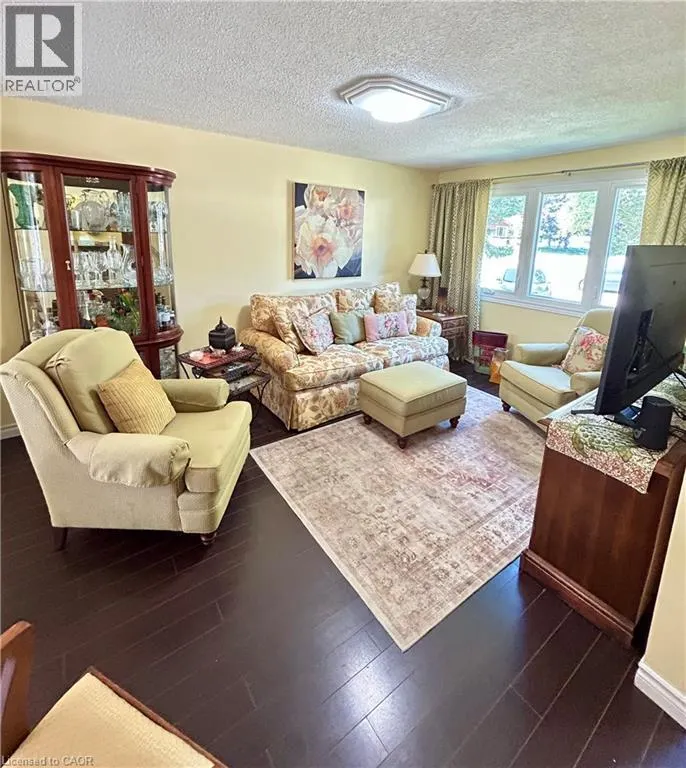 202 RICHARDSON Drive Unit# 29 #29