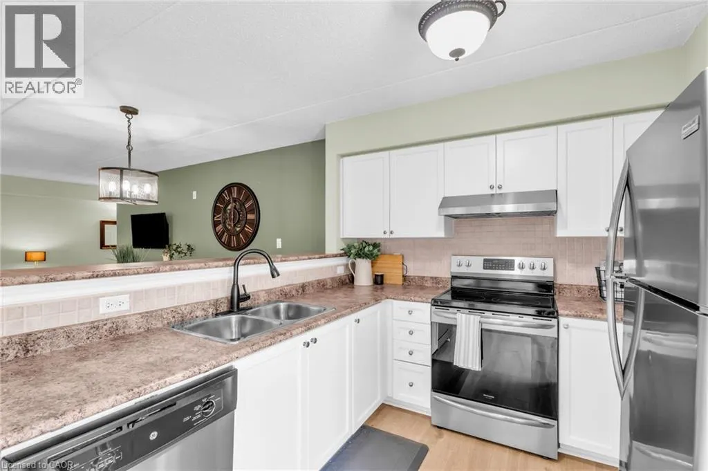 1479 MAPLE Avenue Unit# 102 #102