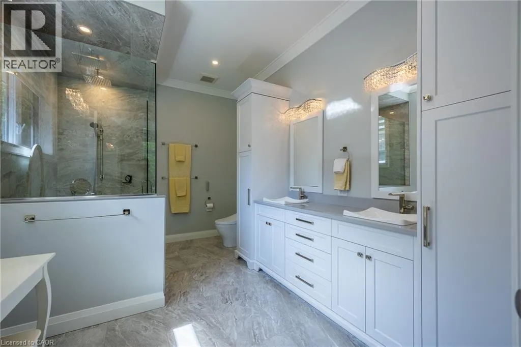 83 BEECHNUT Lane