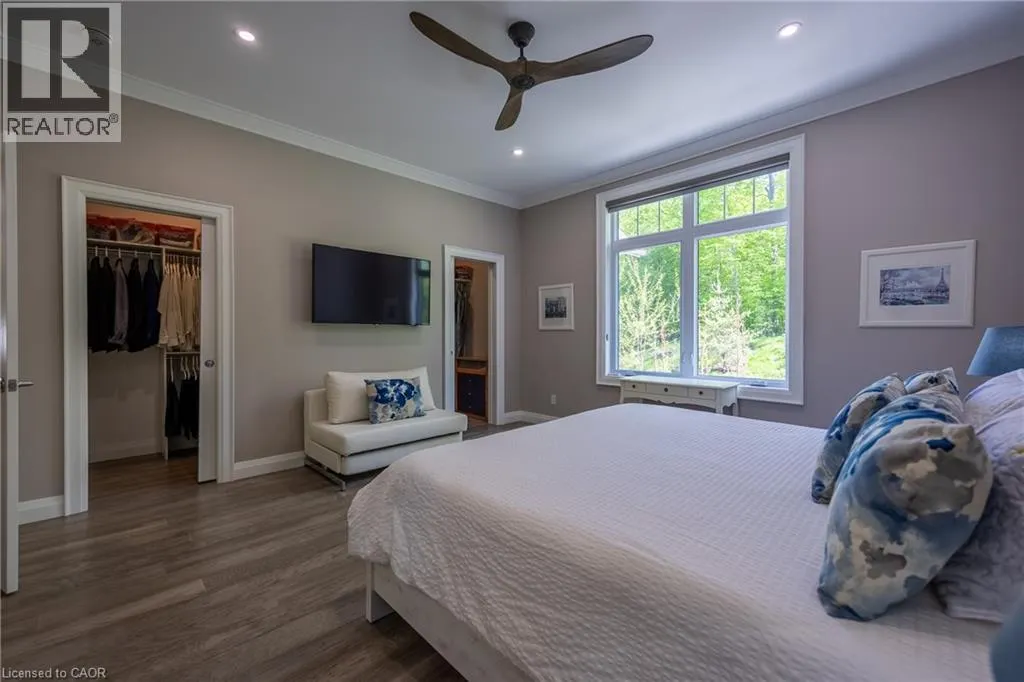 83 BEECHNUT Lane