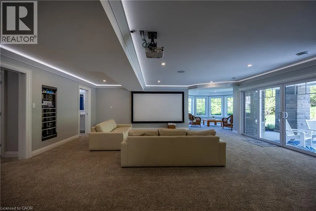 83 BEECHNUT Lane