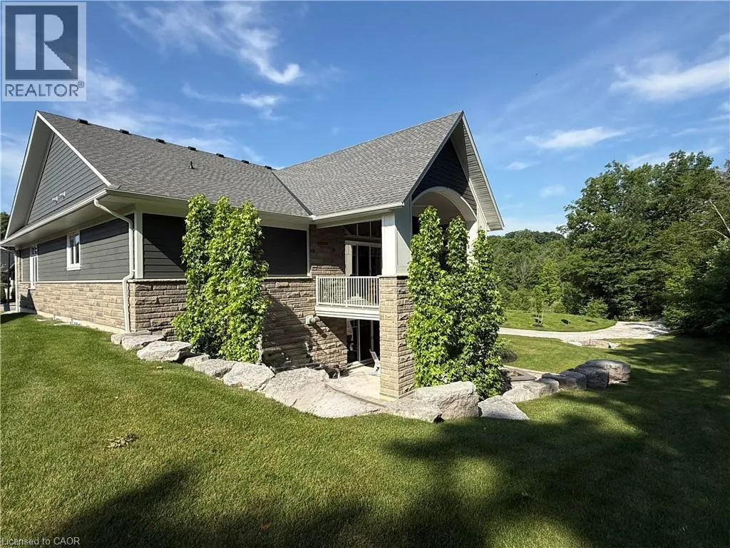 83 BEECHNUT Lane