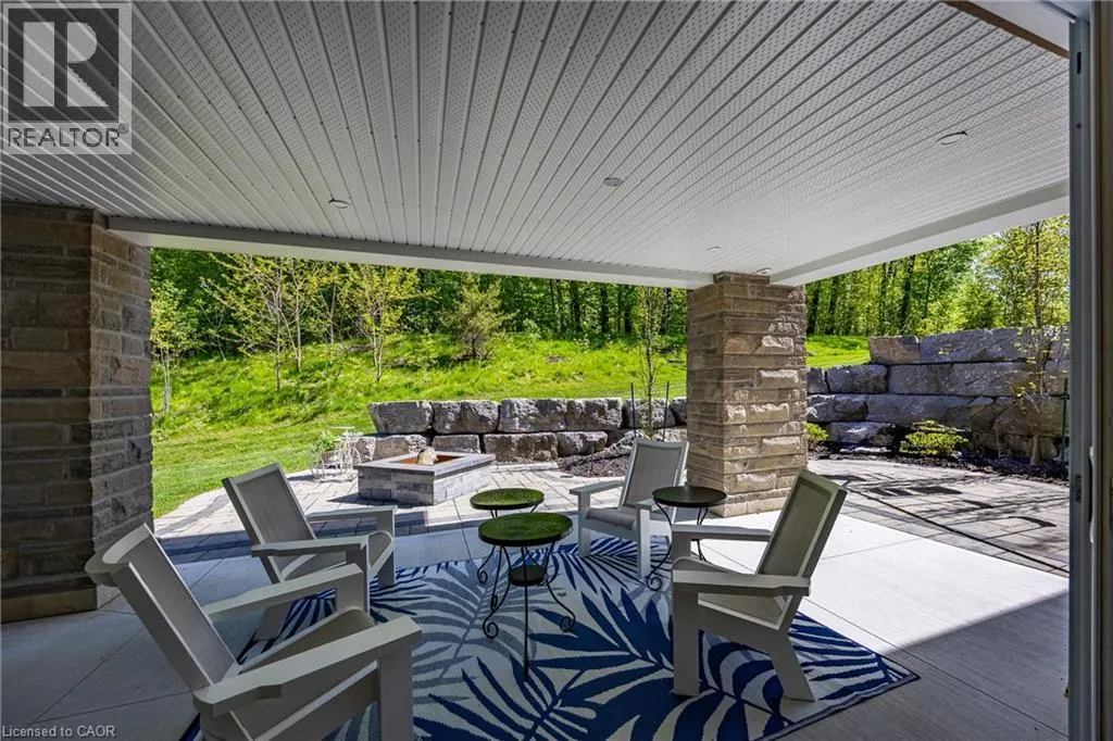 83 BEECHNUT Lane