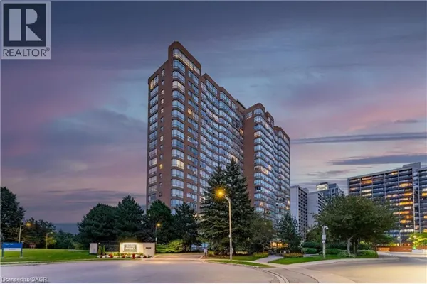 1276 MAPLE CROSSING Boulevard Unit# 809