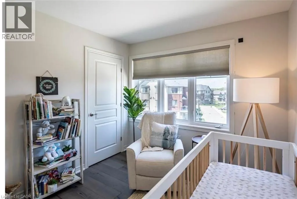 10 EGLESTON Lane