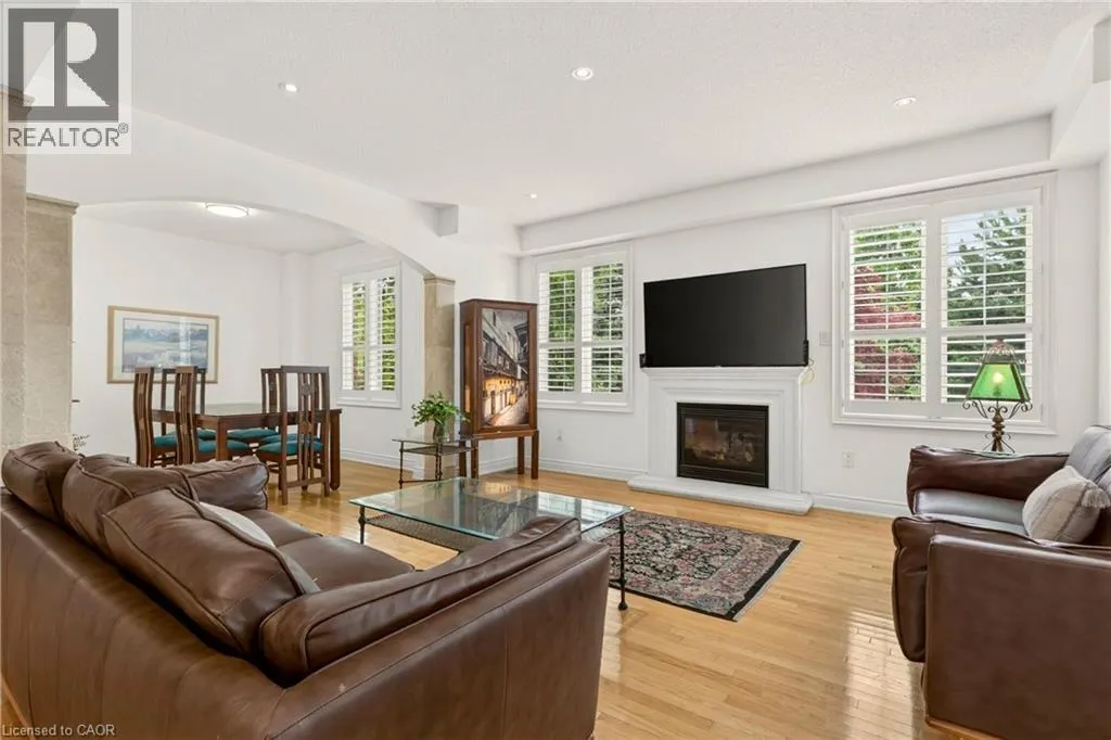 215 BURLOAK Drive