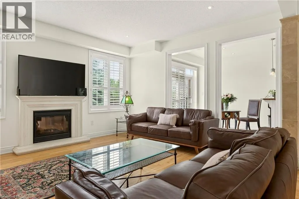 215 BURLOAK Drive