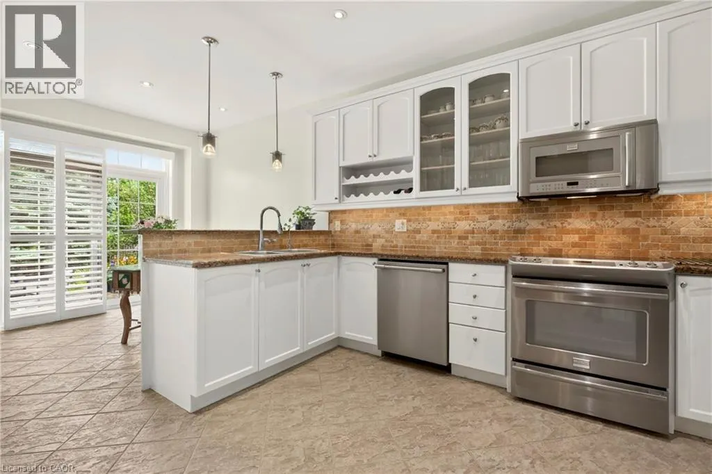 215 BURLOAK Drive