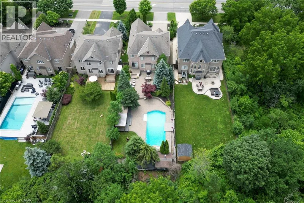215 BURLOAK Drive