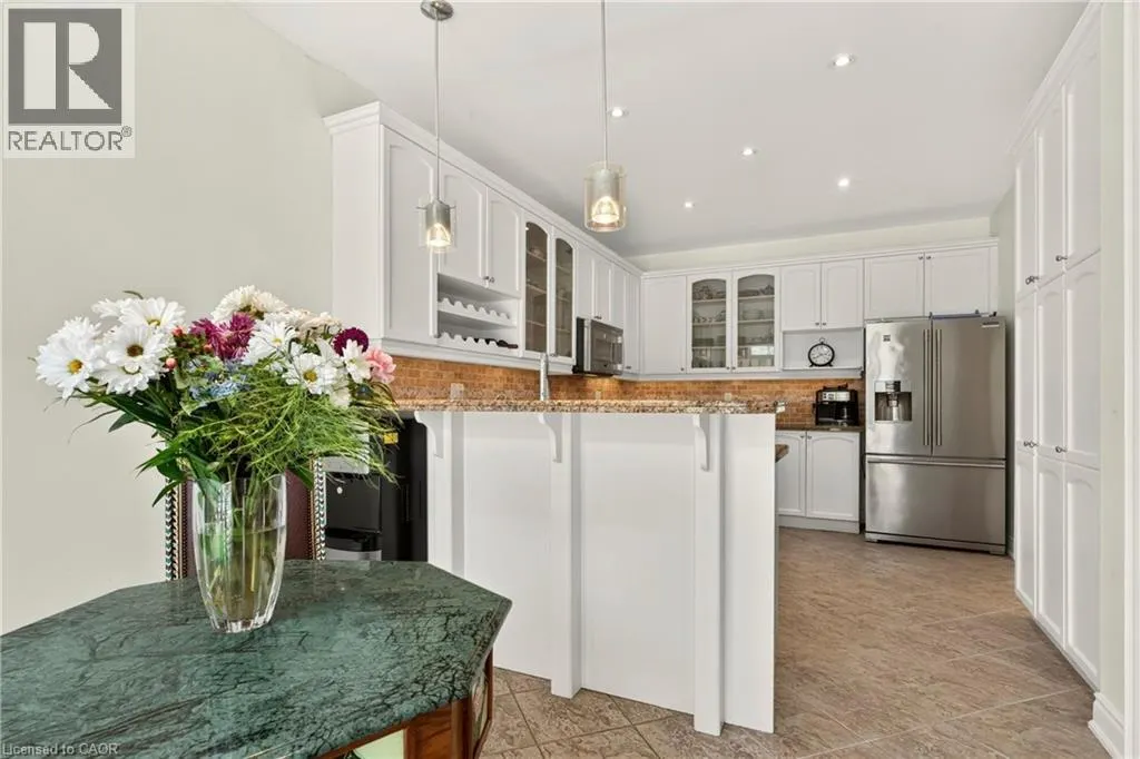 215 BURLOAK Drive