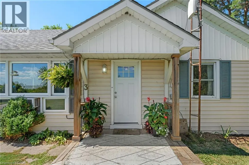 3 BOUSFIELD Lane