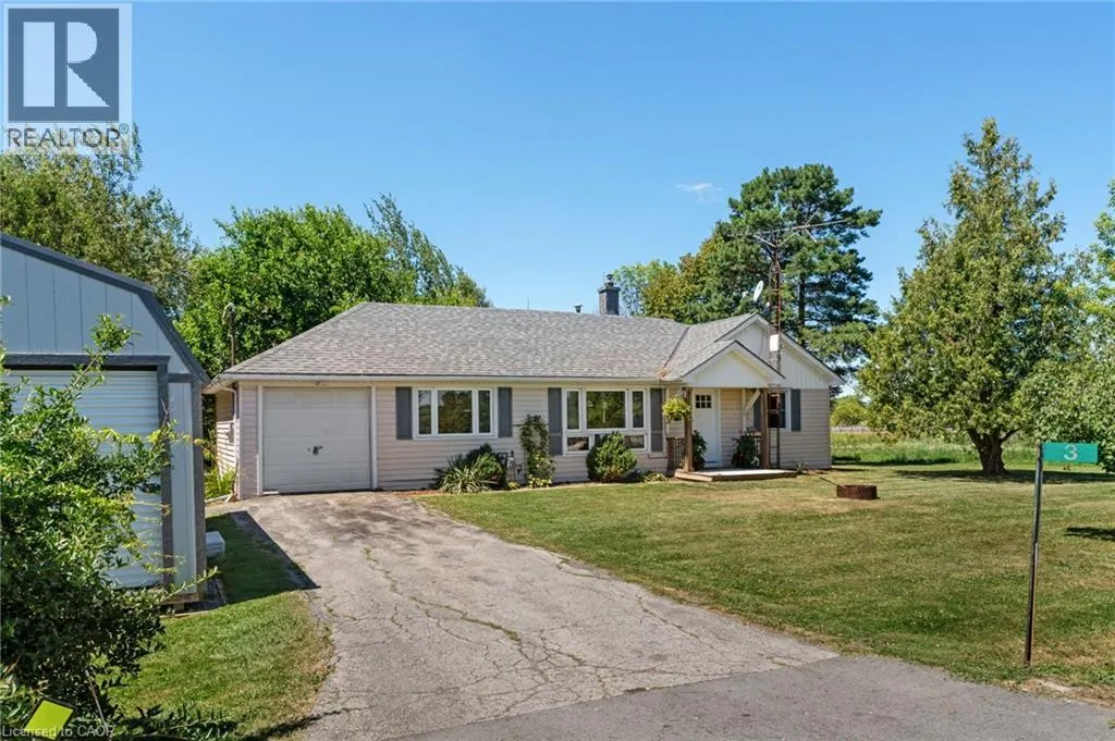 3 BOUSFIELD Lane
