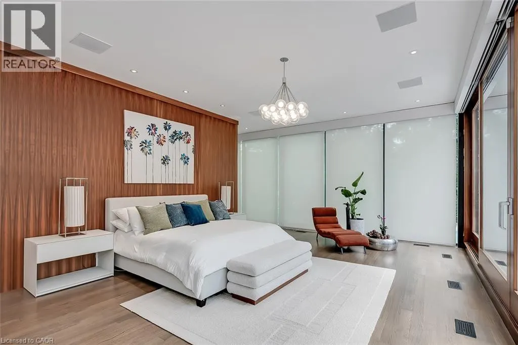 54 RAYMAR Place