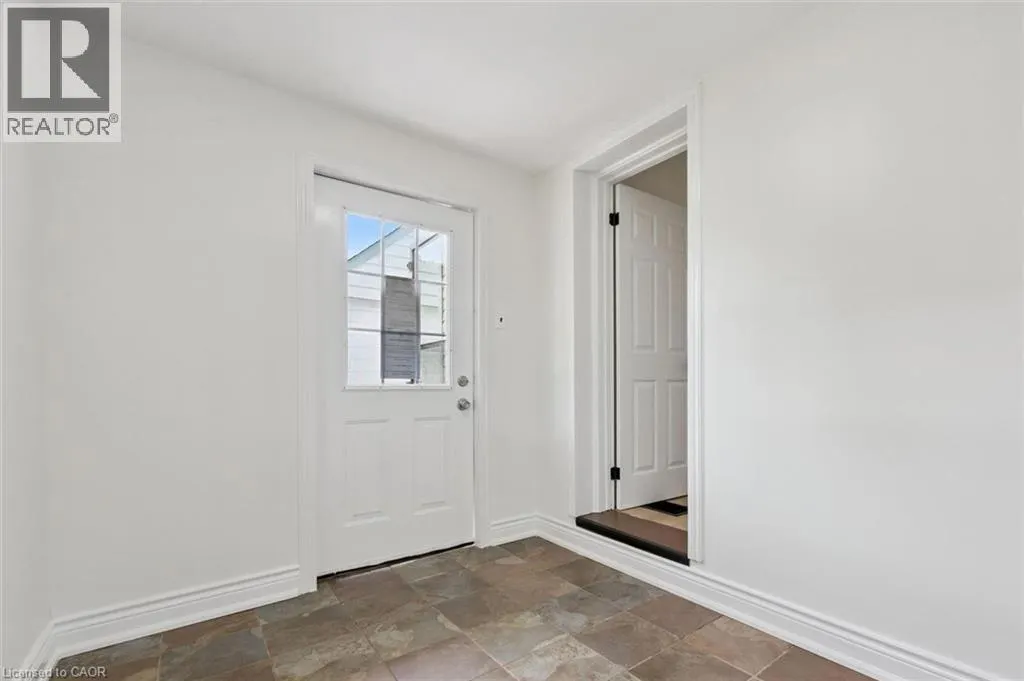 65 STEVENSON Street N