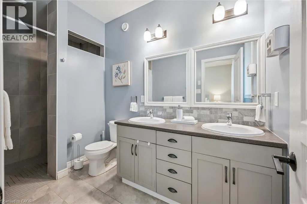254 GOSLING GARDENS Unit# 12 #12