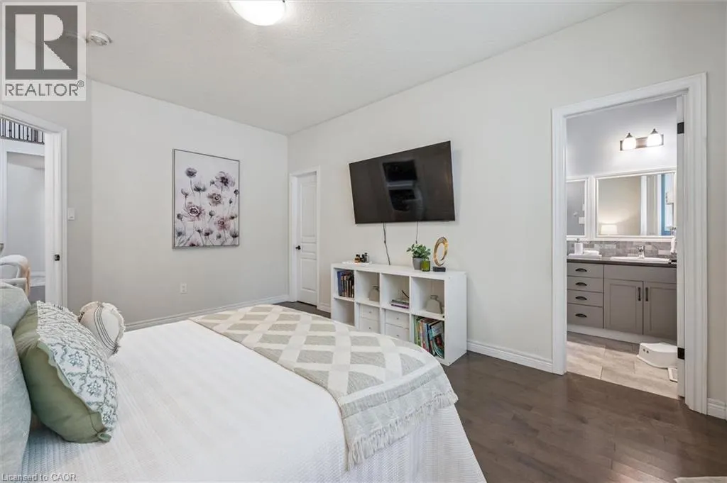 254 GOSLING GARDENS Unit# 12 #12