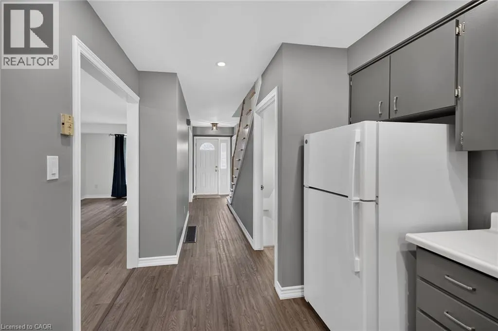 199 YORK Road Unit# 2 #2