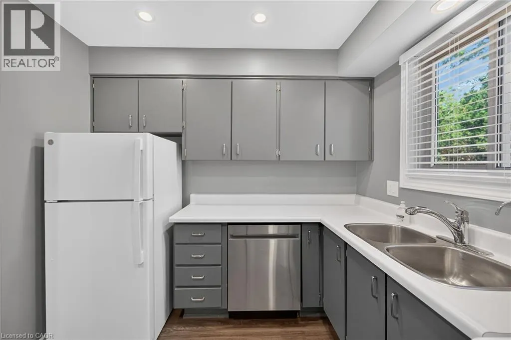 199 YORK Road Unit# 2 #2