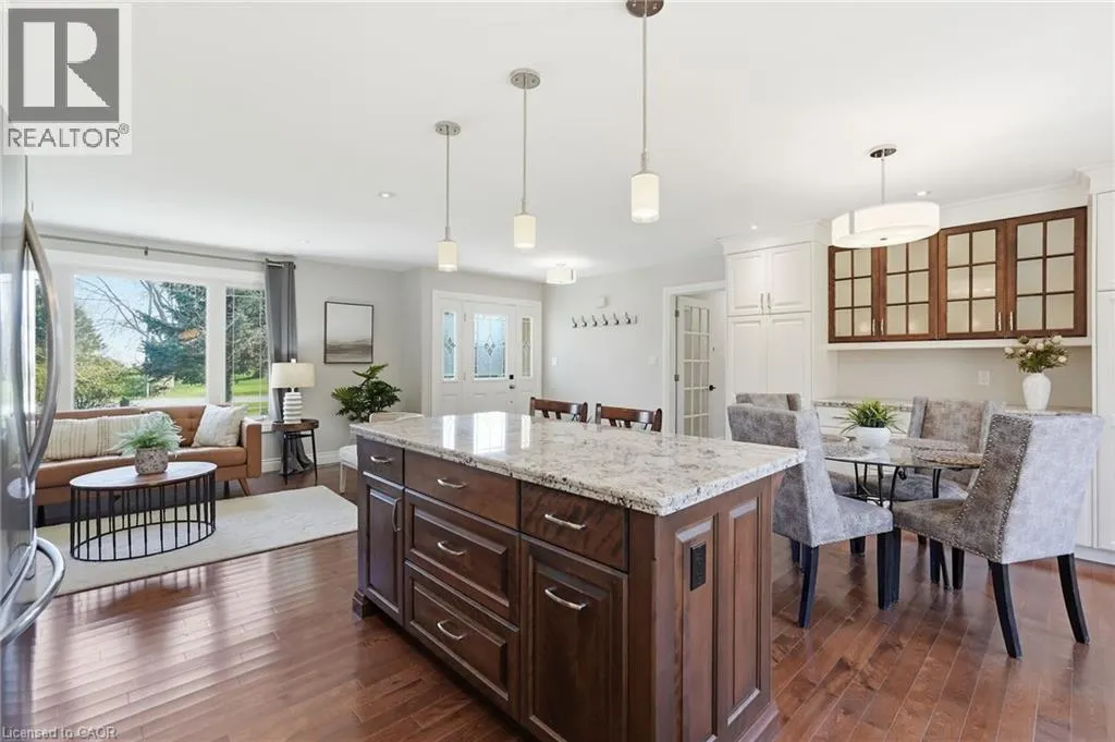 133 NEW LAKESHORE Road