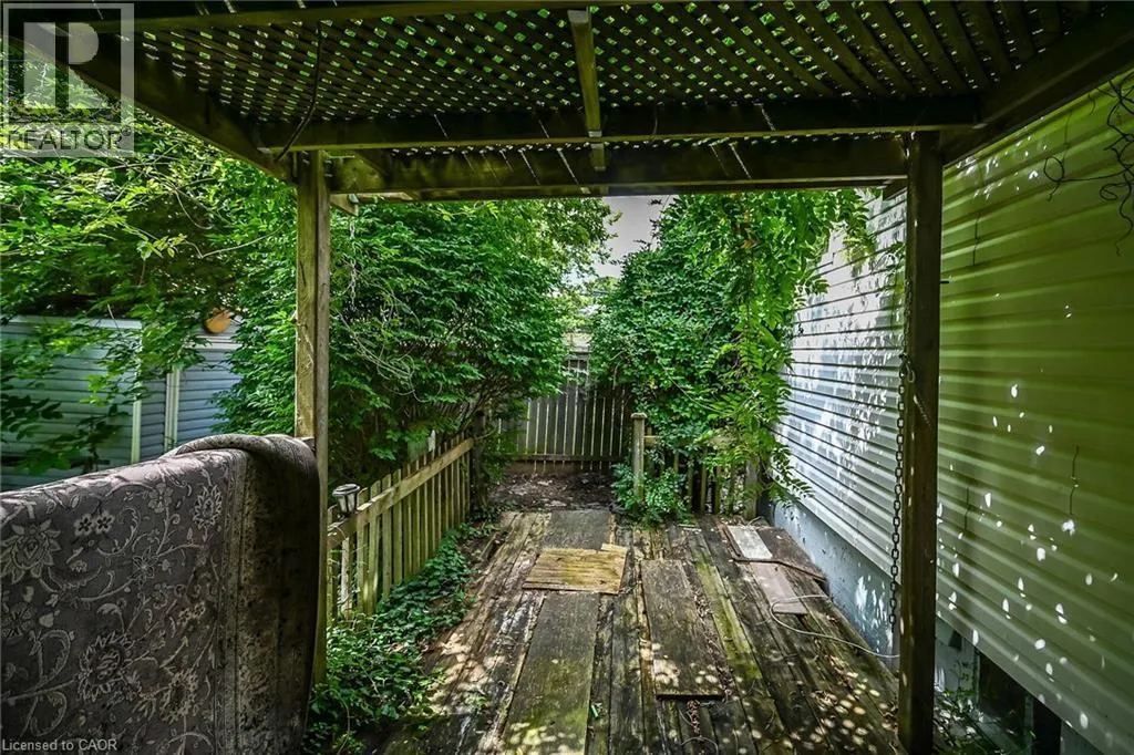 232 CEDAR Street