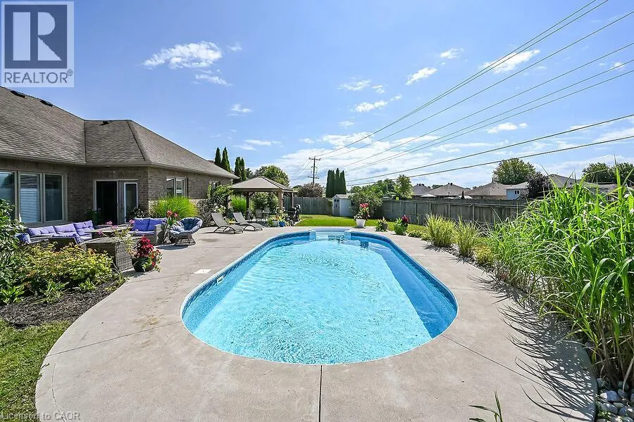 19 SPARROW Way