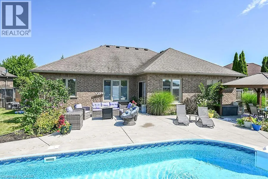 19 SPARROW Way
