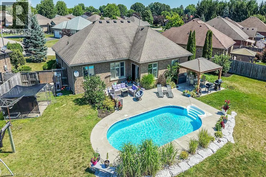 19 SPARROW Way