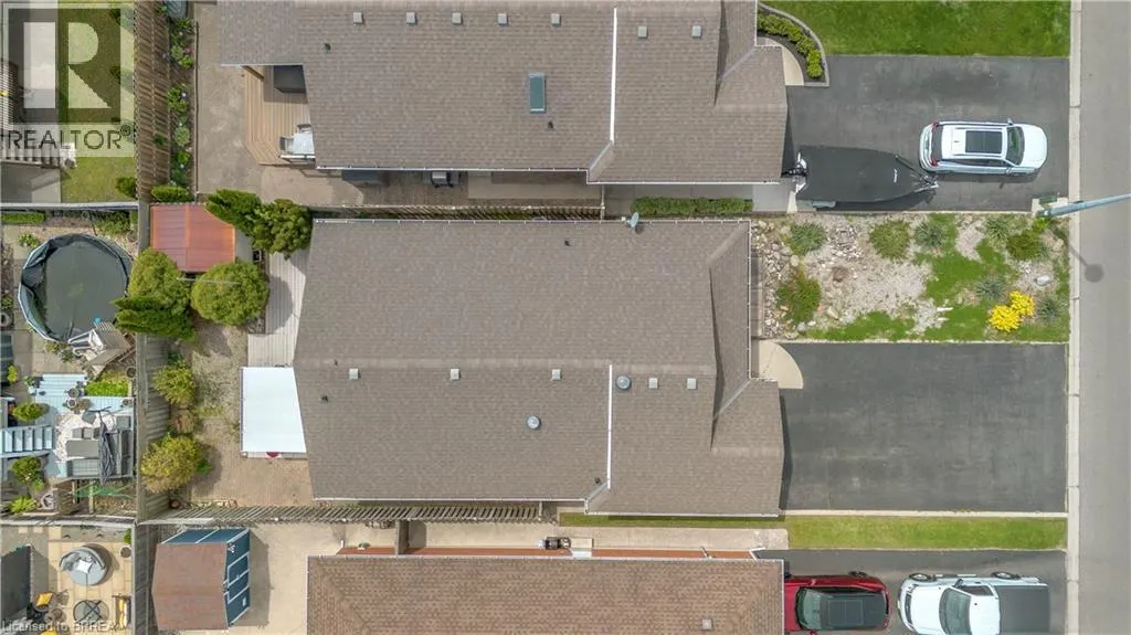 46 ANDERSON Avenue