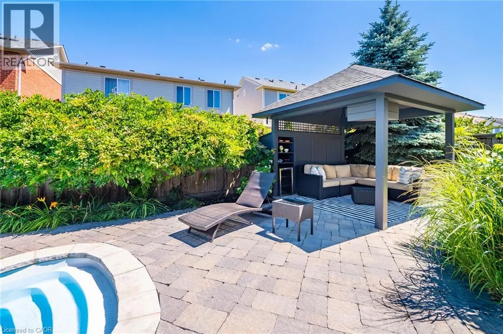 1533 MORSE Place