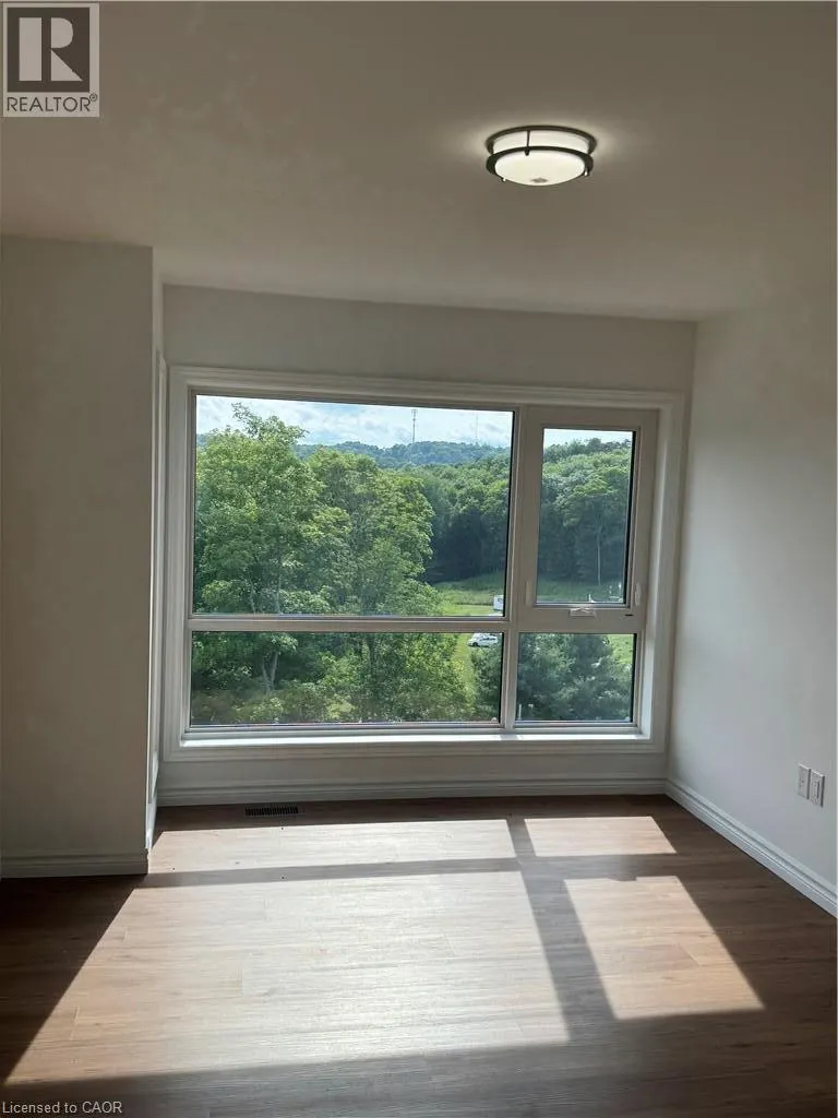 12 SUNCREST Lane Unit# 207 #207