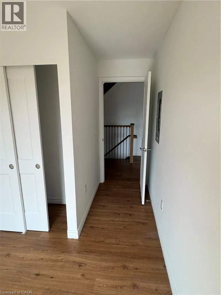 12 SUNCREST Lane Unit# 207 #207