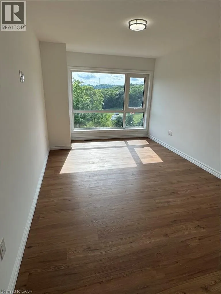 12 SUNCREST Lane Unit# 207 #207