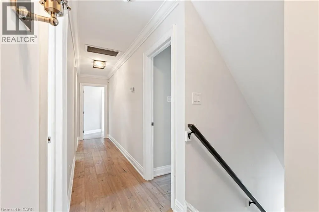 105 WHITTINGTON Place