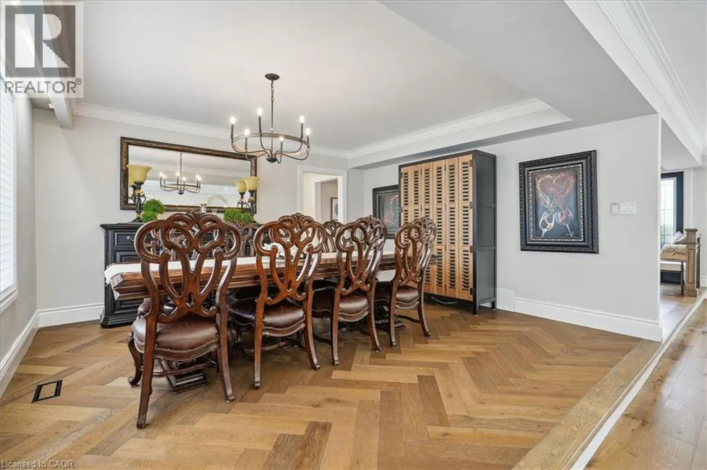 10 AZALEA Court