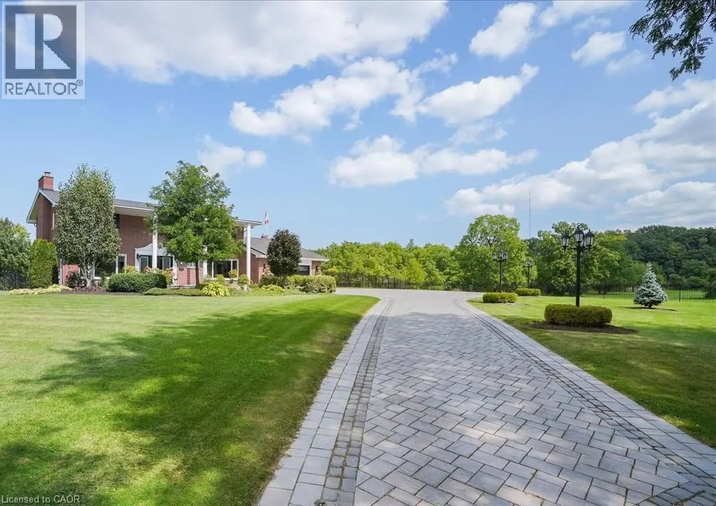 10 AZALEA Court