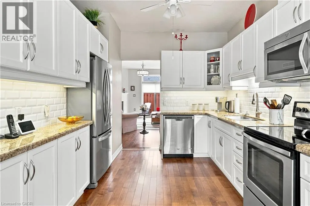 25 STICKLAND Lane