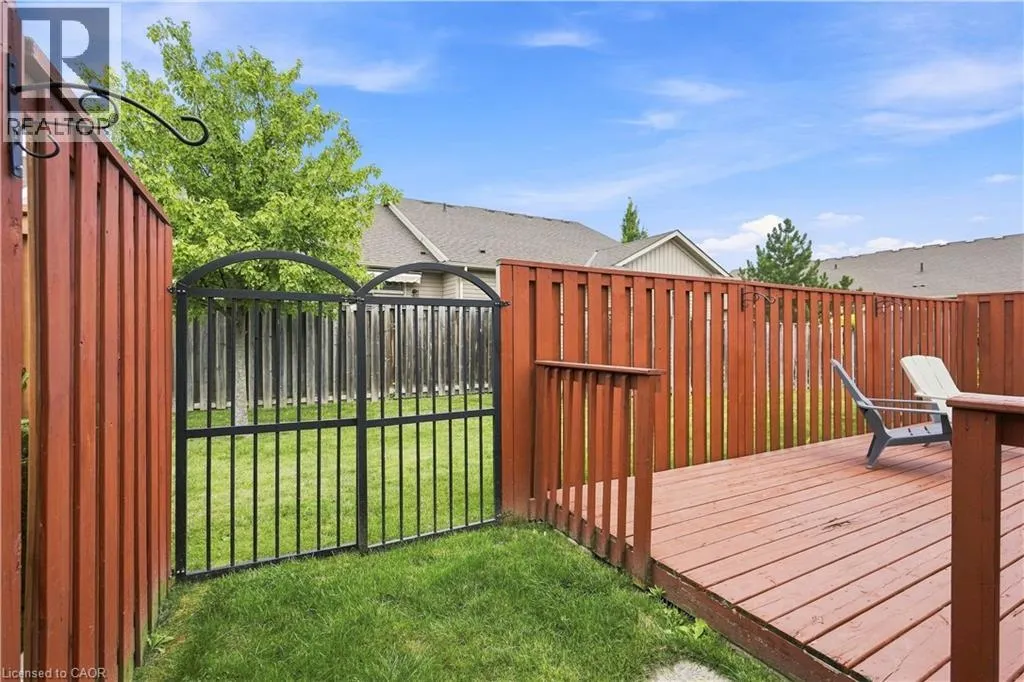 25 STICKLAND Lane