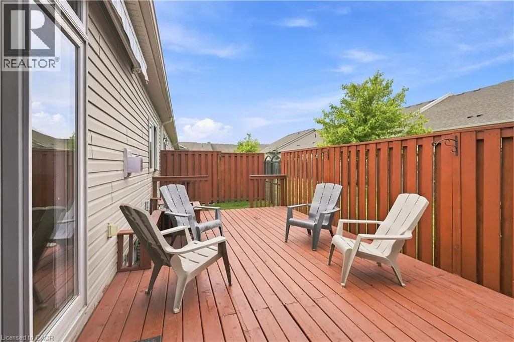 25 STICKLAND Lane