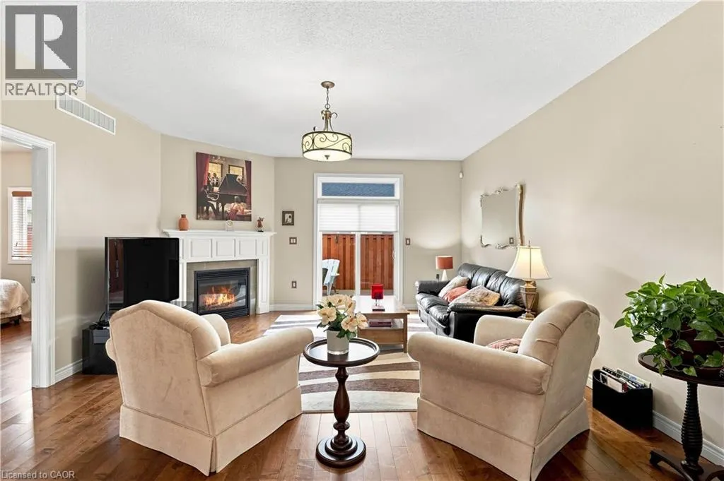 25 STICKLAND Lane
