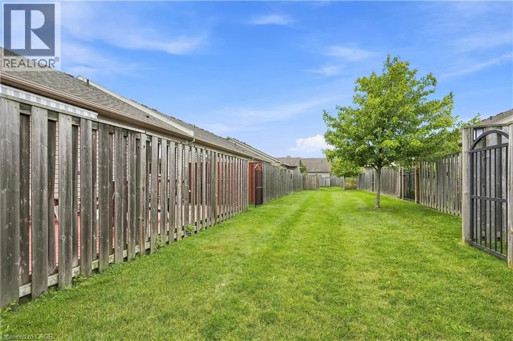 25 STICKLAND Lane